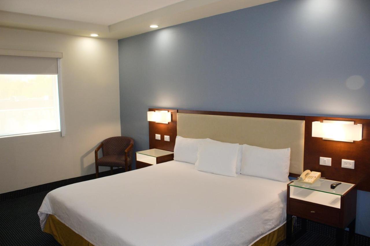 Best Western Santorin Ciudad Victoria Esterno foto