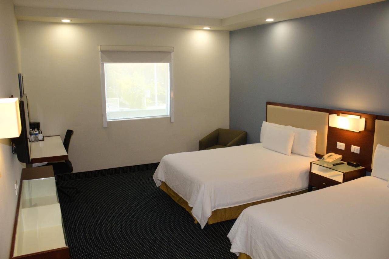 Best Western Santorin Ciudad Victoria Esterno foto